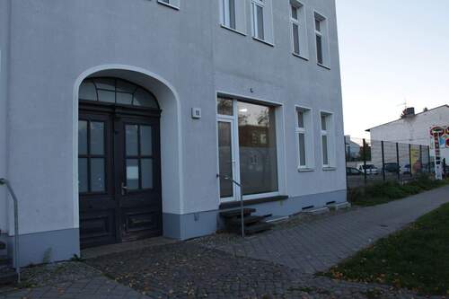 Sachsenhausener Str. 15 (2).JPG - SACHSENHAUSENER STR. 15 – Ladengeschäft – Ladenlokal - Büroeinheit