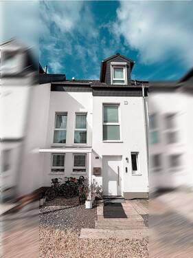 Außenansicht 1 - 5 Zimmer Reihenmittelhaus zum Kaufen in Neuwied