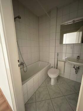 2B2C6CAC-DC24-4213-A83E-CAE2F89AE448.jpg - 