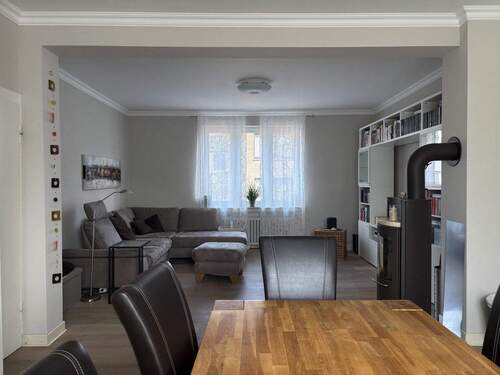 Wohnzimmer - 5 Zimmer Reihenendhaus in Mönchengladbach