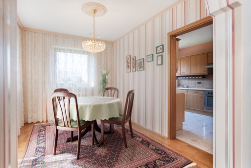 Essen - 8 Zimmer Einfamilienhaus in Haimhausen