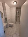 Badezimmer - Etagenwohnung mit 63,00 m&sup2; in Halle zur Miete