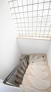 Zugang zum Keller - 
