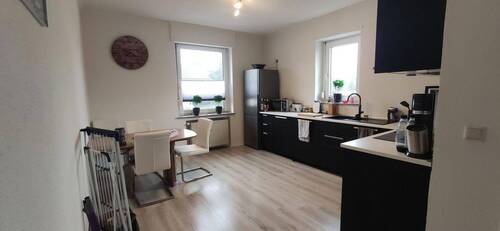 Bild 2 - 3 Zimmer Etagenwohnung zur Miete in Rheinbach