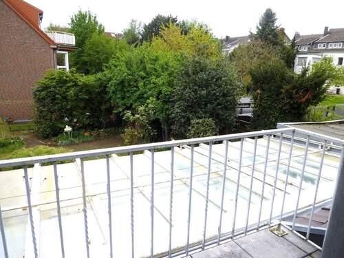 Blick vom Balkon im DG. - 