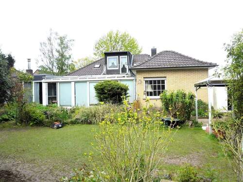 Rückansicht - 5 Zimmer Bungalow zum Kaufen in Baesweiler