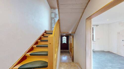 Treppenaufgang ins OG - 