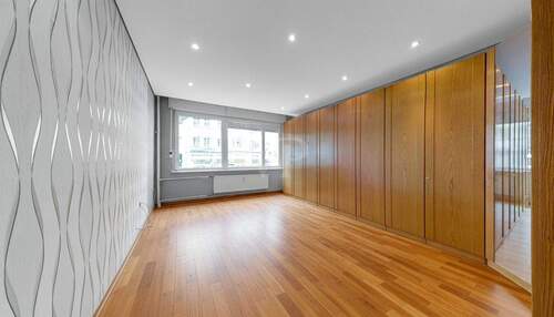 Wohnzimmer mit Vorschlag für Bodenbelag - 