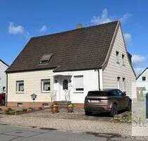 ***STEGEHUIS GMBH*** EinZweifamilienhaus in ruhiger Lage von Wesel-Büderich - Perfekt als Mehrgenerationenprojekt!