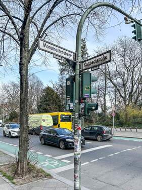 Monumentenstrasse 02 - 