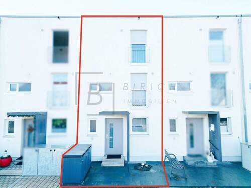 Drohnenaufnahmen - Reihenmittelhaus mit 124,00 m&sup2; in Memmingen zum Kaufen