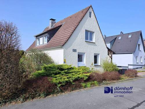 Hausansicht - 5 Zimmer Einfamilienhaus zum Kaufen in Dortmund / Marten