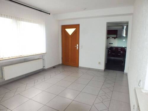 UG Eingang, Wohn- Eßzimmer.JPG - 