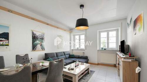 Wohnzimmer 1 - 2 Zimmer Etagenwohnung in Stuttgart