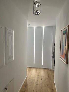 MW.Flur.jpg - 4 Zimmer Etagenwohnung zum Kaufen in Herzogenaurach