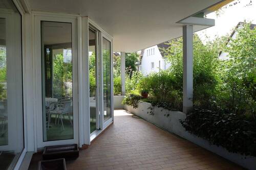 Terrasse vor Wohnzi. u. Esspl. - 