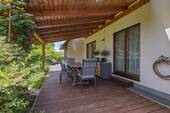 Terrasse mit Überdachung - 