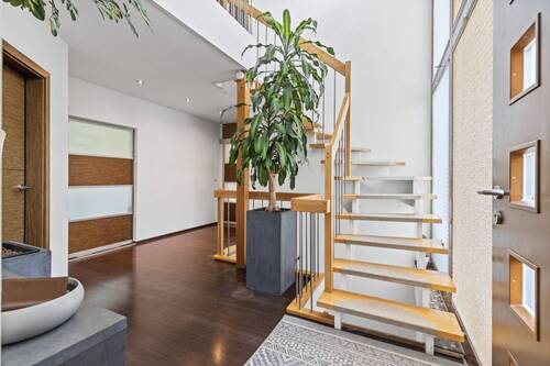 Heller Eingangsbereich - 