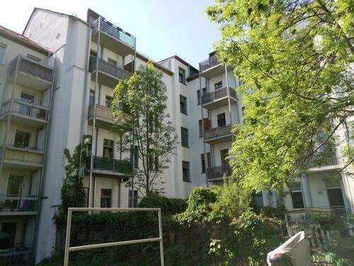 Ansicht Hinterhof 1 - 1 Zimmer Etagenwohnung in Chemnitz