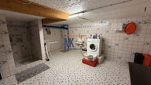 Waschküche m. Dusche - 