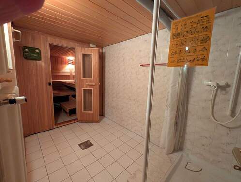 KG Sauna Raum - 