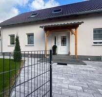 Moderner Wohntraum A+ EFH mit Pool & Garage in Kliniknähe - Leipzig Lindenthal