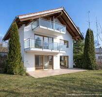 AIGNER - Großzügiges Einfamilienhaus mit Einliegerwohnung in Seefeld-Hechendorf