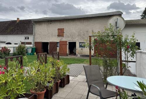 Innenhof - Mehrfamilienhaus, Wohnhaus mit 162,00 m&sup2; in Meiersberg zum Kaufen