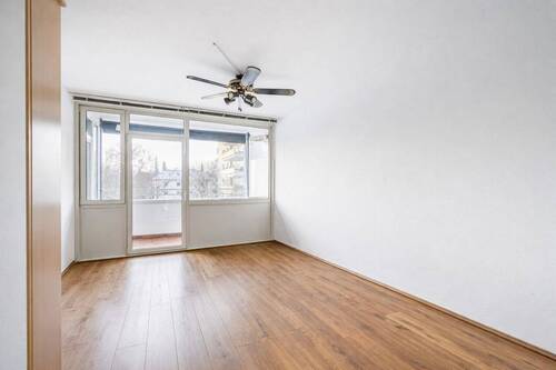 Schlafzimmer - 2 Zimmer Etagenwohnung in München