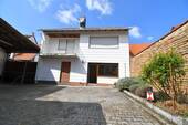 Ansicht vom Hof.jpg - 7 Zimmer Mehrfamilienhaus, Wohnhaus in Wendelsheim