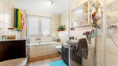 1. OG Badezimmer 1 - 