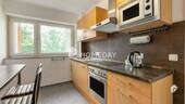Küche 1 - Modernisierte Wohnung mit Aufzug, Erbbaurecht, Balkon u. Stellplatz in zentraler Lage von Bockenheim