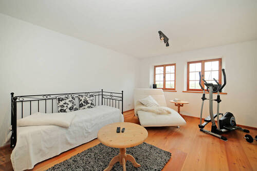 Zimmer 1 - 
