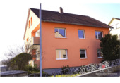 Aussenansicht von der Straße aus - 8 Zimmer Mehrfamilienhaus, Wohnhaus zum Kaufen in Gochsheim