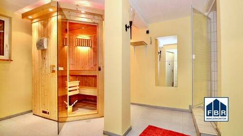 Eigene Sauna im Kellergeschoss - 