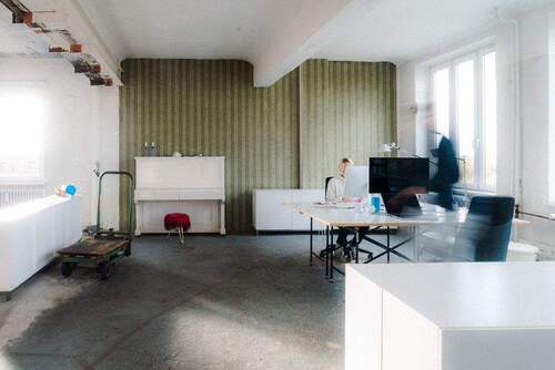 Schreibtische - 