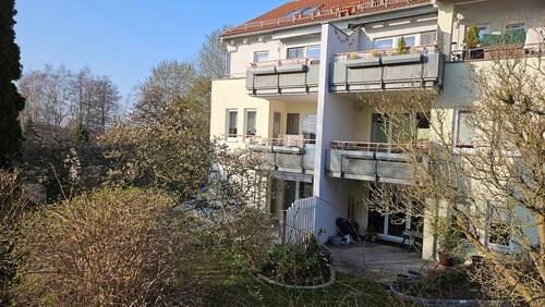 Hausansicht Garten - 