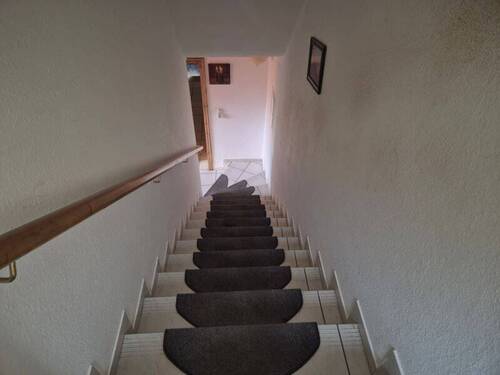 Treppenaufgang zum OG - 