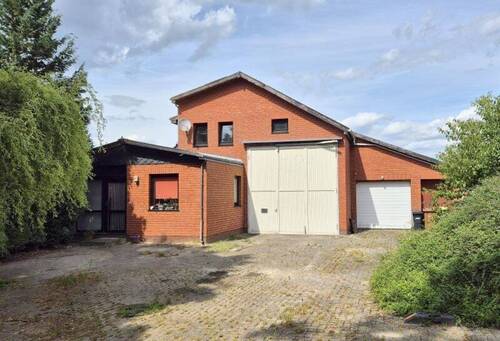 Straßenansicht - 4 Zimmer Einfamilienhaus zum Kaufen in Bassum