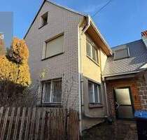 Sanierungsbedürftiges Einfamilienhaus - Meuselwitz Schnauderhainichen