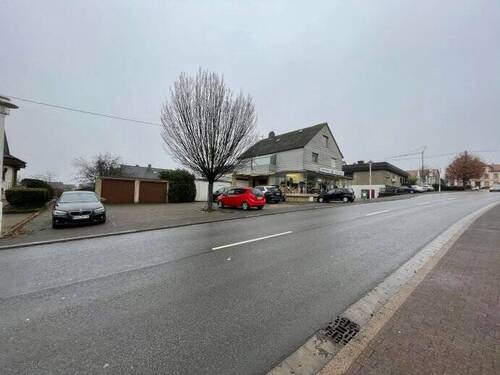 Bild 3 - Mehrfamilienhaus, Wohnhaus in Weiskirchen