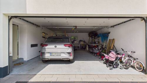 Garage - 