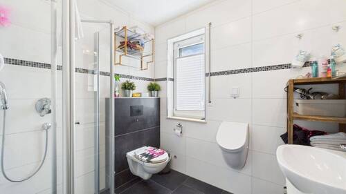 Gäste-WC - 4 Zimmer Einfamilienhaus in Oelde