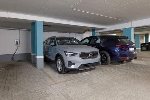 Tiefgaragenstellplatz - 