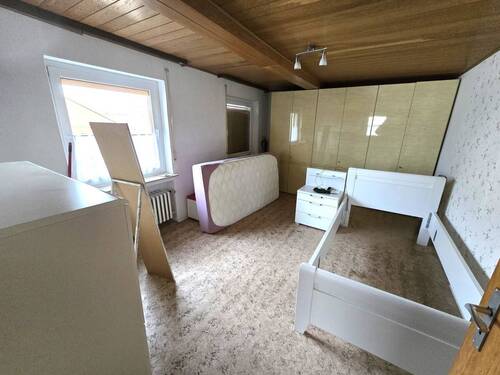 Schlafzimmer EG - 