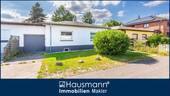 Hausansicht - Erbpachtgrundstück - Sanierungsbedürftiger Bungalow in Hamburg - Groß Borstel!