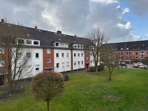 Blick vom Balkon nach rechts - 