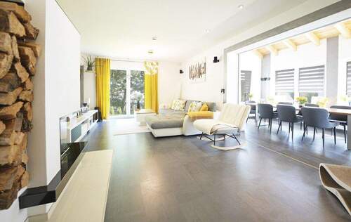 Wohnen-Wintergarten - Einfamilienhaus mit 234,00 m&sup2; in Weihmichl zum Kaufen