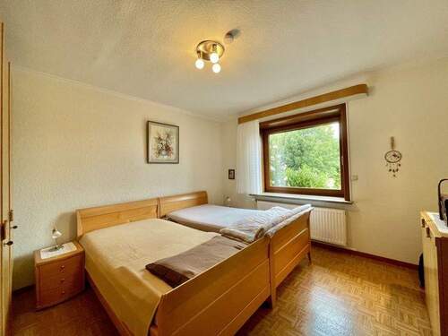 Schlafzimmer 1 - 