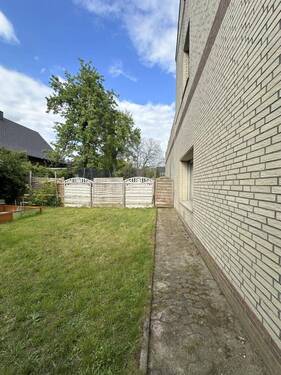Vorderer Garten - 